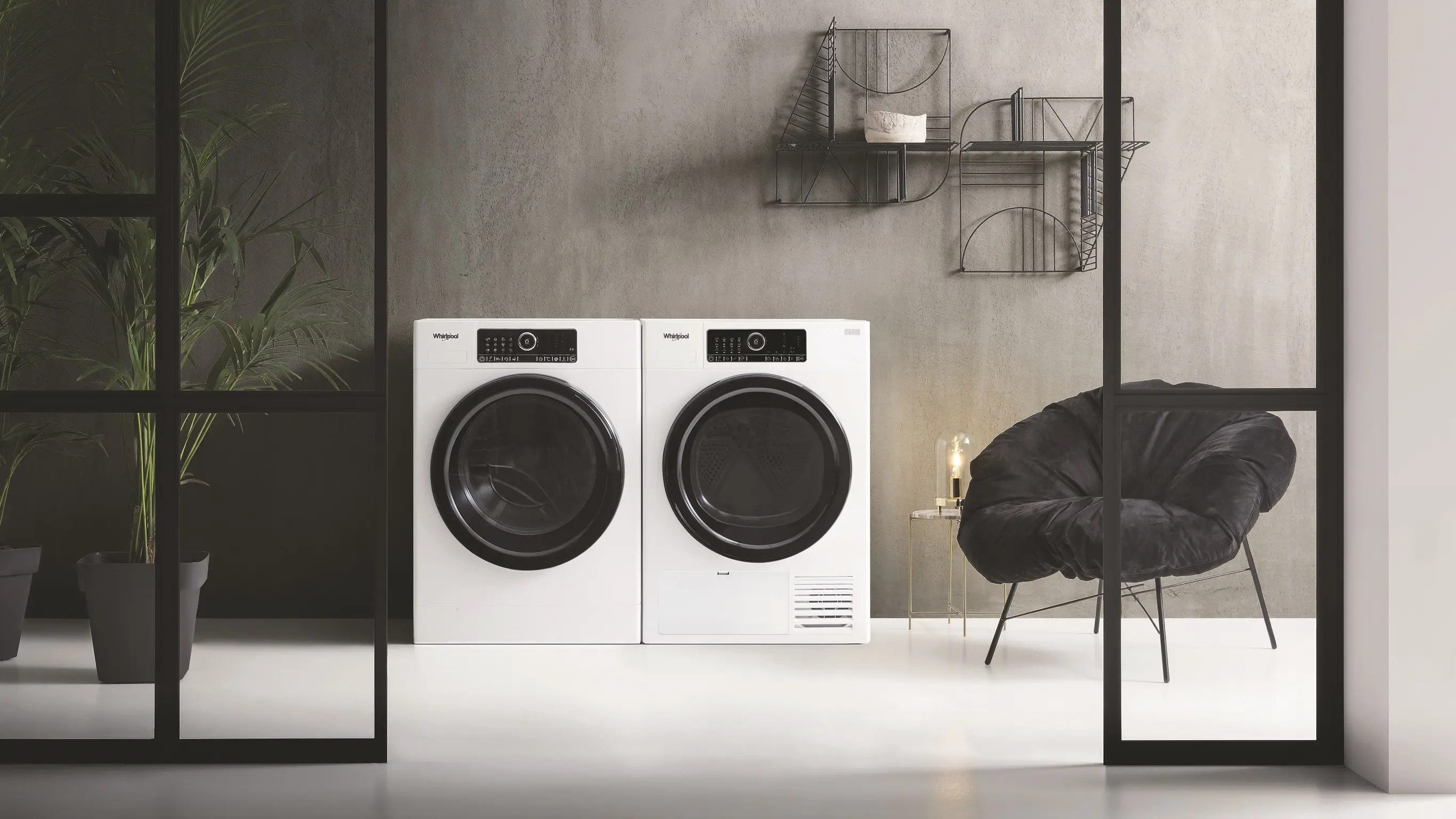 Porady i wskazówki dotyczące pralek, suszarek i pralko-suszarek