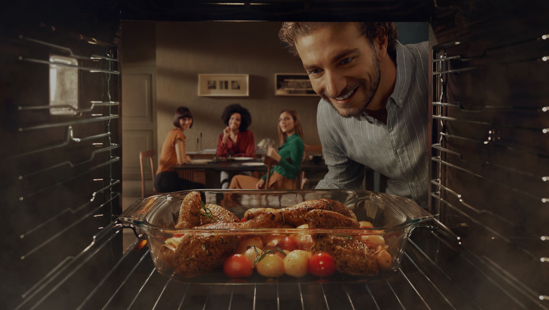 Urmăreşte videoclipul