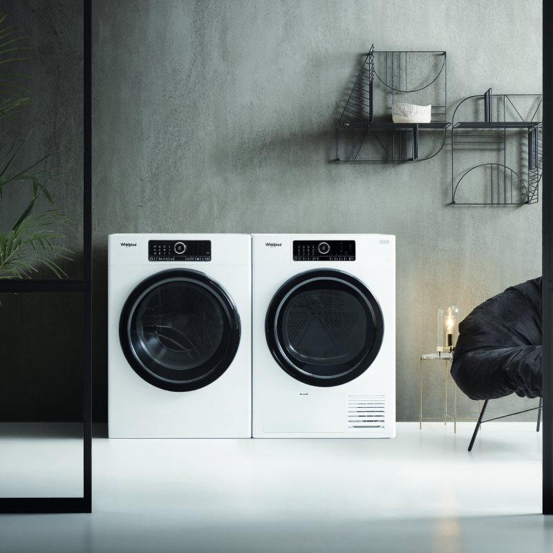 Gdzie ustawić suszarkę – czy może stać na pralce?