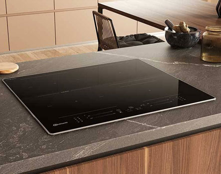 INDUKTIONSKOCHFELDER MIT CLEAN PROTECT