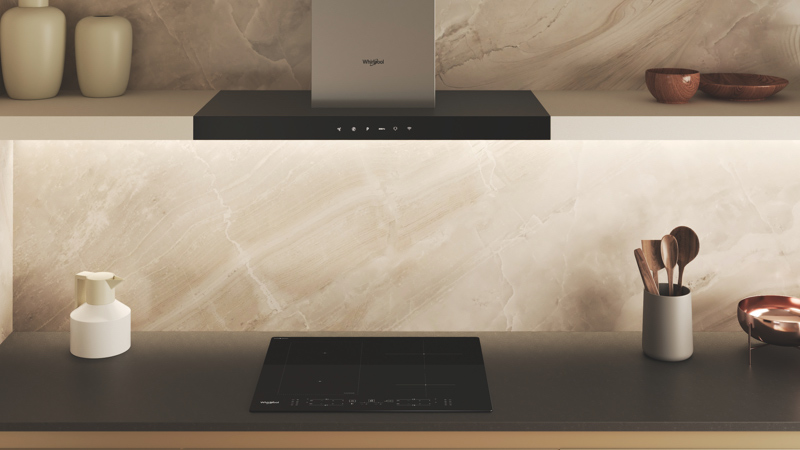 Taque de cuisson et hotte Whirlpool
