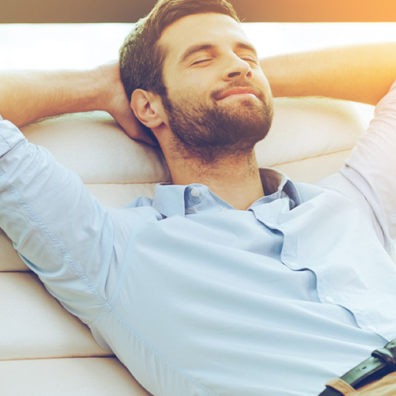 Alivie o stress diário e saiba como encontrar Verlicht de dagelijkse stress en ontdek tips om innerlijke rust te vindeno seu Zen interior