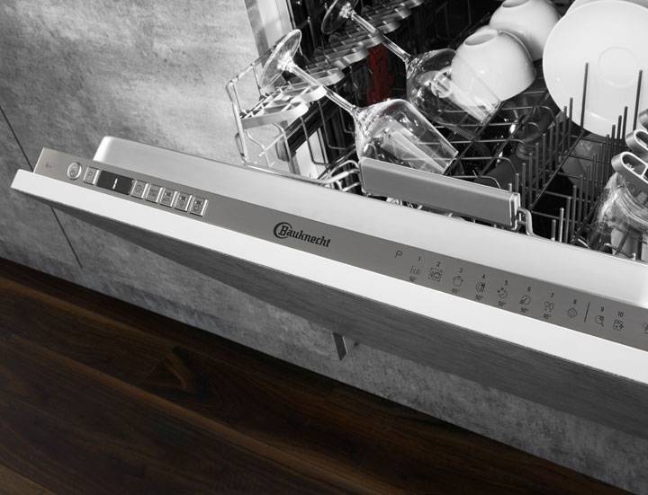 Spülmaschine ausräumen