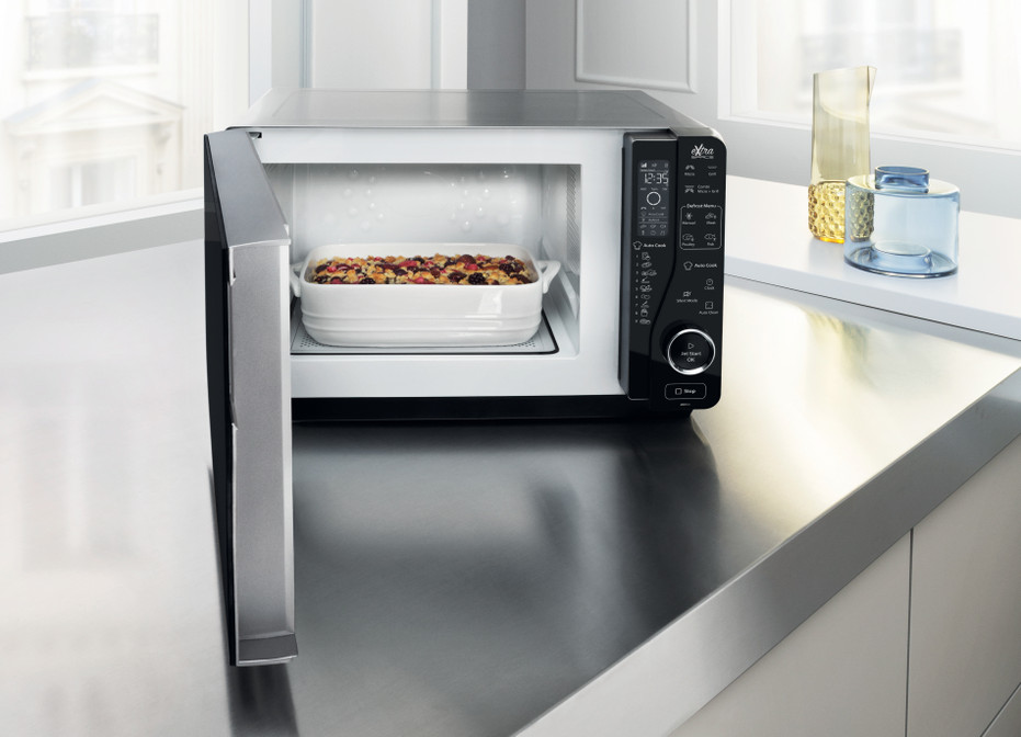 Pulire il microonde nel migliore dei modi