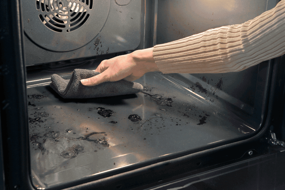 come pulire il forno whirlpool