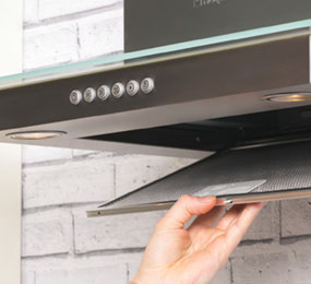 Simple Tips on How to Clean your Cooker Hood Filter