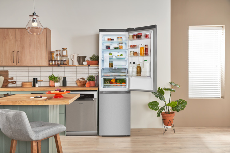 Frost Free Fridge Freezer Black Friday Deals