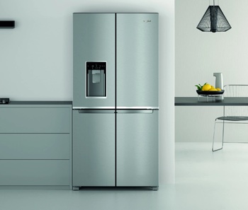 Frigorifero 4 porte combinato di Whirlpool