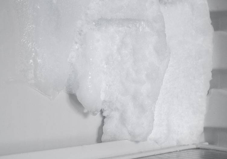 Kühlschrank abtauen – schnell und einfach zum eisfreien Kühlschrank