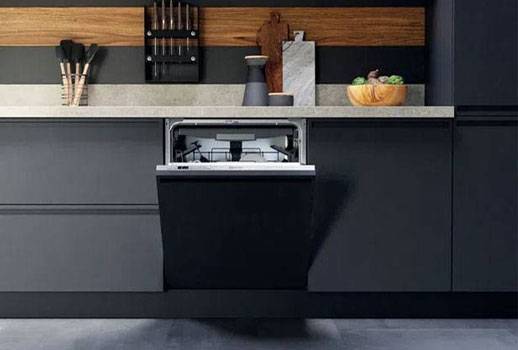 VOLLINTEGRIERTE <br>GESCHIRRSPÜLER