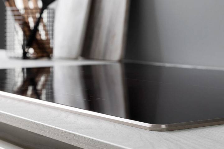 Was ist der Unterschied zwischen Ceran und Glaskeramik?