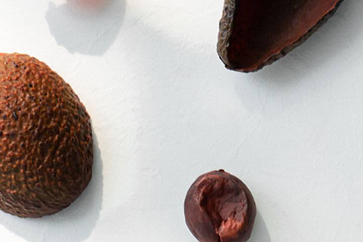 Textilien färben mit Avocadoschalen