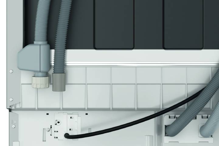 Zu- und Abwasser bei der Spülmaschine anschließen