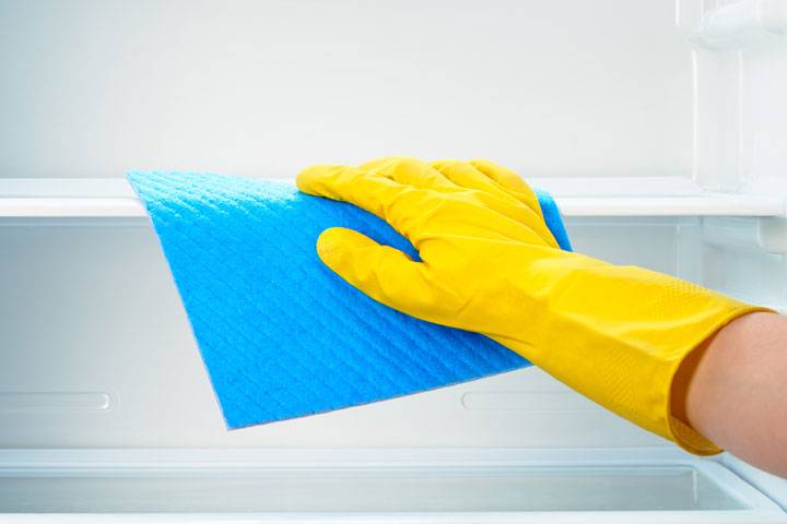 Kühlschrank sauber machen