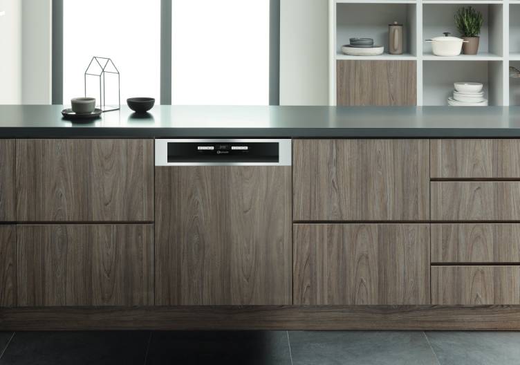 Spülmaschine entkalken – So gehen Sie vor