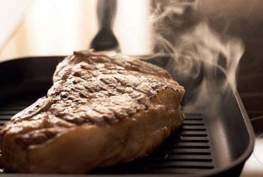 STEAK RICHTIG BRATEN – DER WEG ZUM PERFEKTEN STEAK