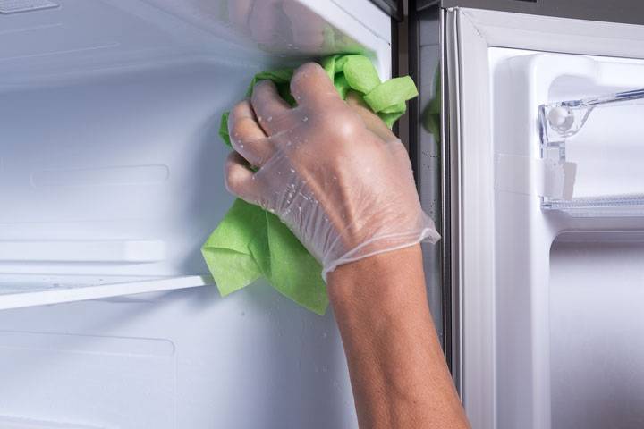 Gefriergerät reinigen und wieder bestücken