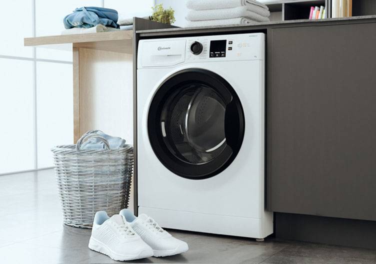 Schuhe in der Waschmaschine waschen – So geht’s richtig, Schritt für Schritt