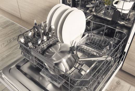 Die Spülmaschine riecht