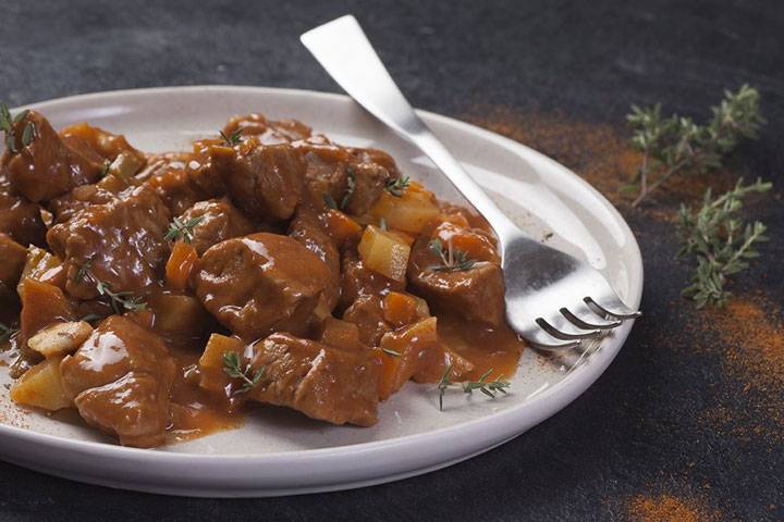 Küchen-Lifehack Nr. 2: Was macht man, wenn das Gulasch zu salzig ist?