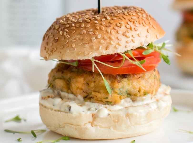 Homemade vegetable burger with tomatoes