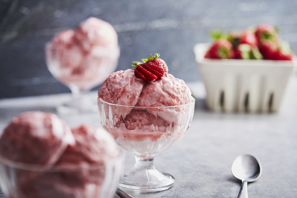 Strawberry ice cream