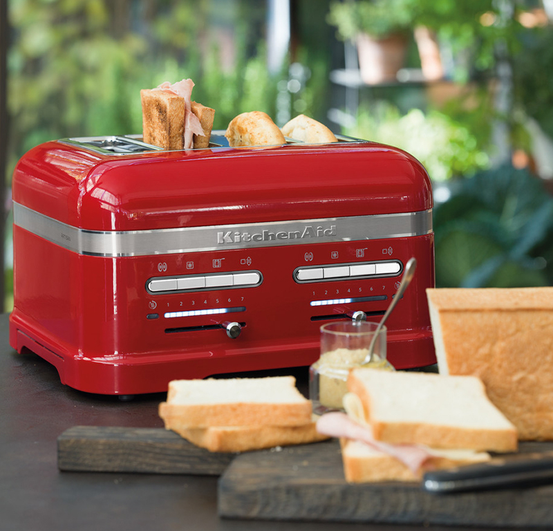 Red toaster 4 slice - Artisan