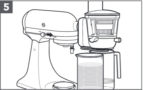 comment fixer l’extracteur de jus au robot pâtissier étape 5