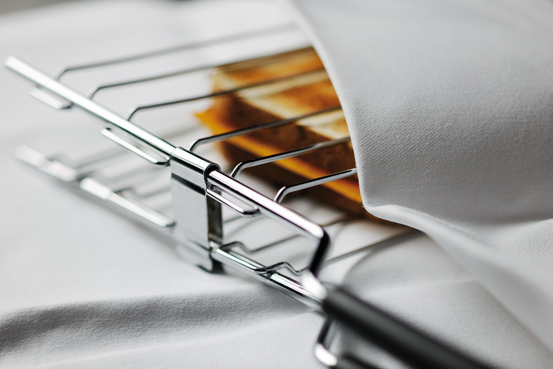 Sandwich rack with slice of bread