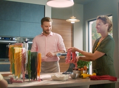 Pasta dryer with dry coloured spaghetti