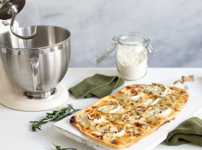 Cream mixer and homemade pizza