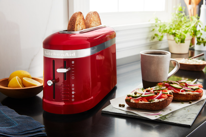 Red toaster long slot 2 slice - Design with toasts
