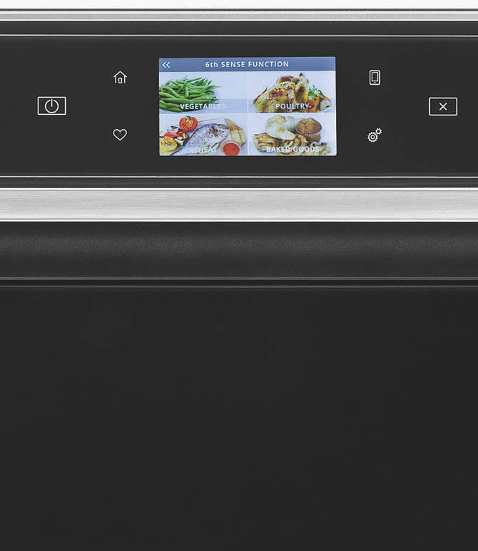 WCollection W11 piekarnik MySmart Display