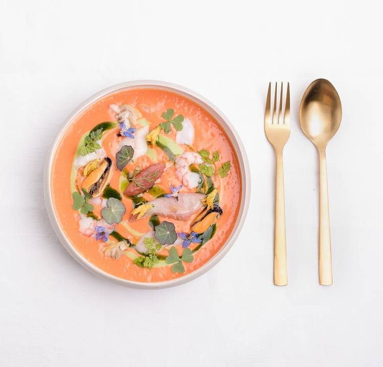 Soupe de poisson moderne