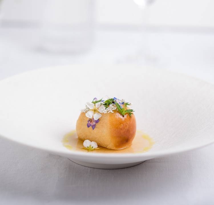 Babas au rhum et à la menthe