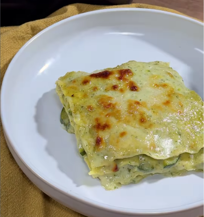 Lasagne con zucchine e pesto