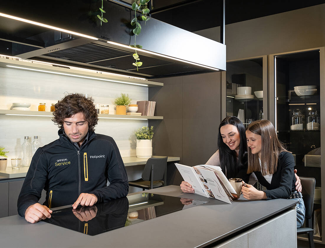 Become part of our team of over 1000 engineers who support over 5000 customers per day