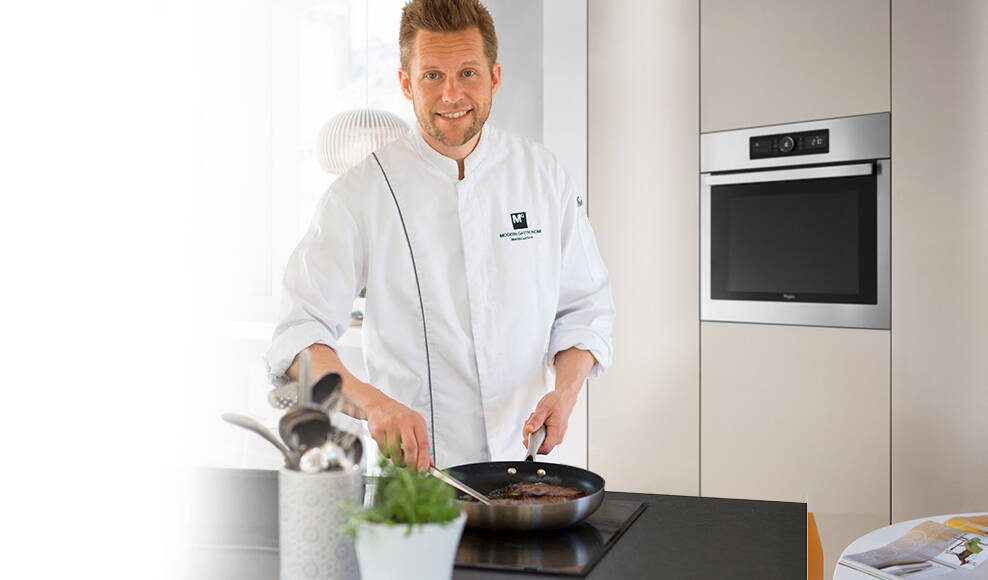 Four Whirlpool Absolute