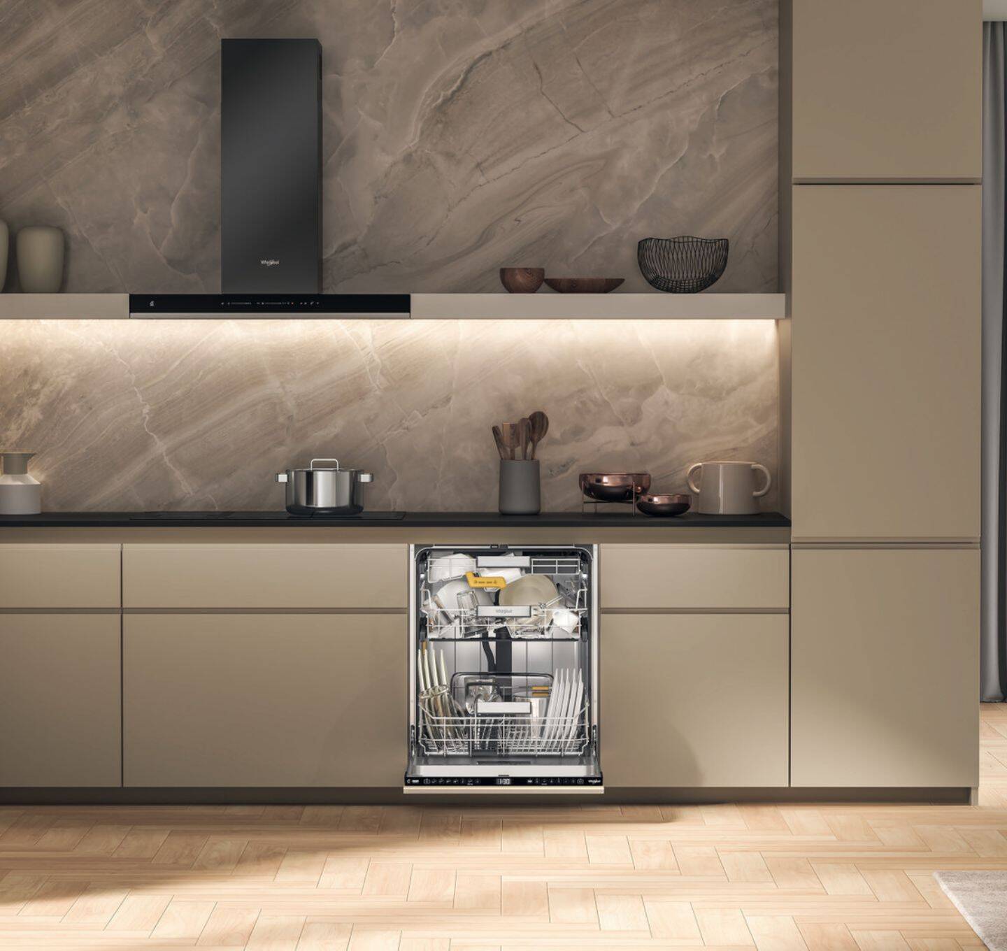 Lavastoviglie a incasso con apertura automatica per facilitare l'asciugatura