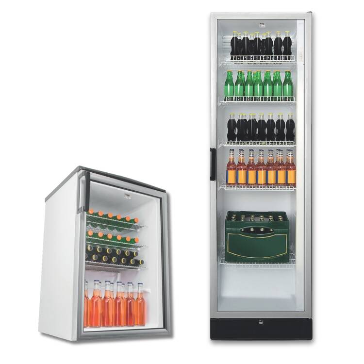 Glass door refrigerators for optimal temperature uniformity and preservation performances