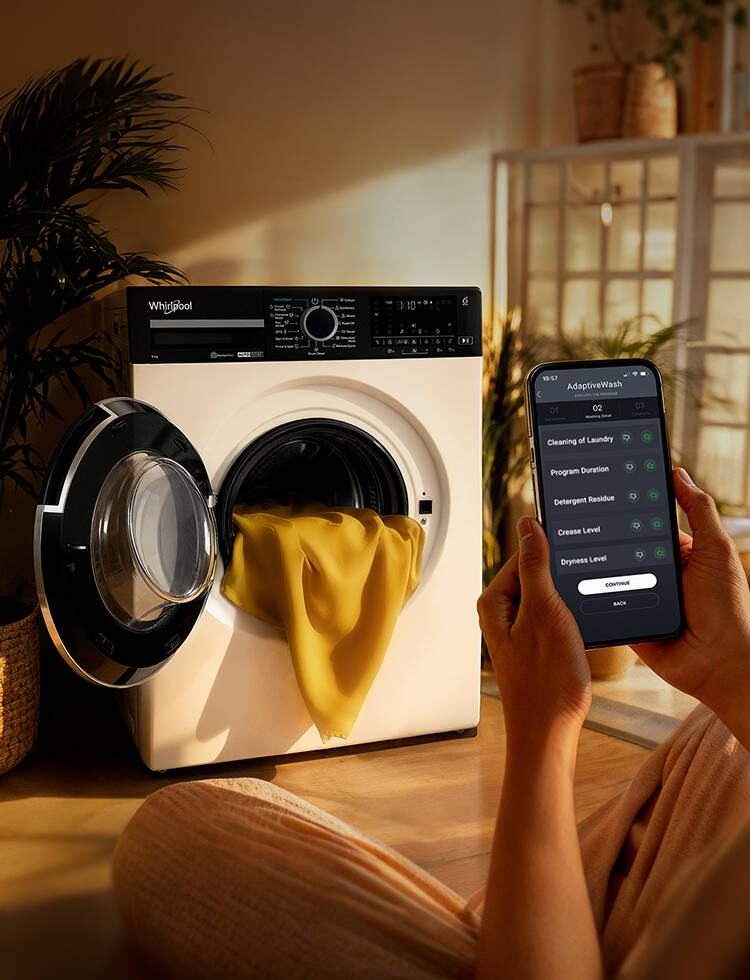 Machine à laver Whirlpool AdaptiveWash