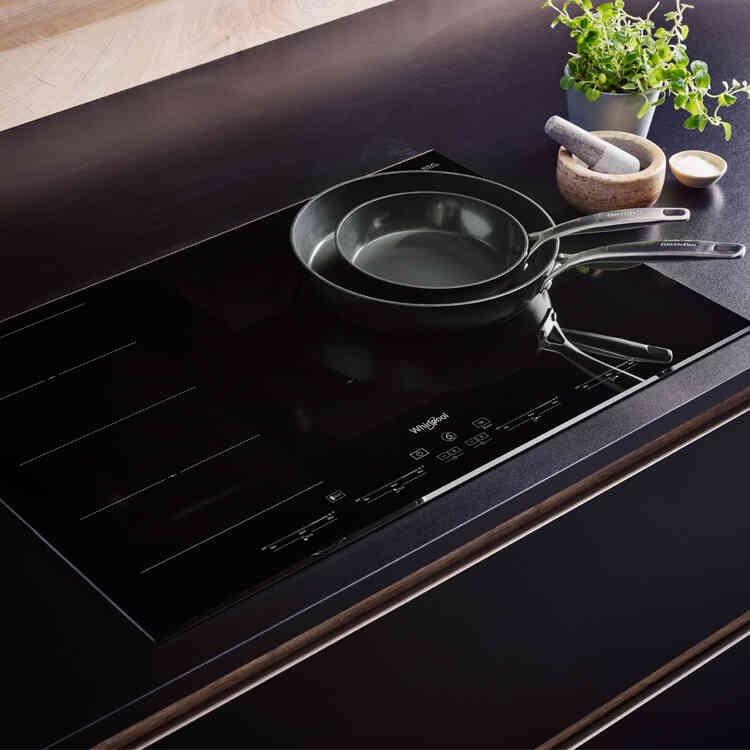Whirlpool kookplaat met GreenPan pannenset